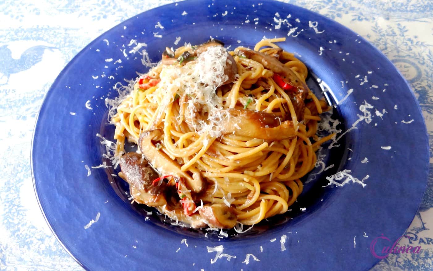 Spaghetti met paddenstoelen