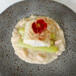 Kabeljauw met witte bonenpuree en prei