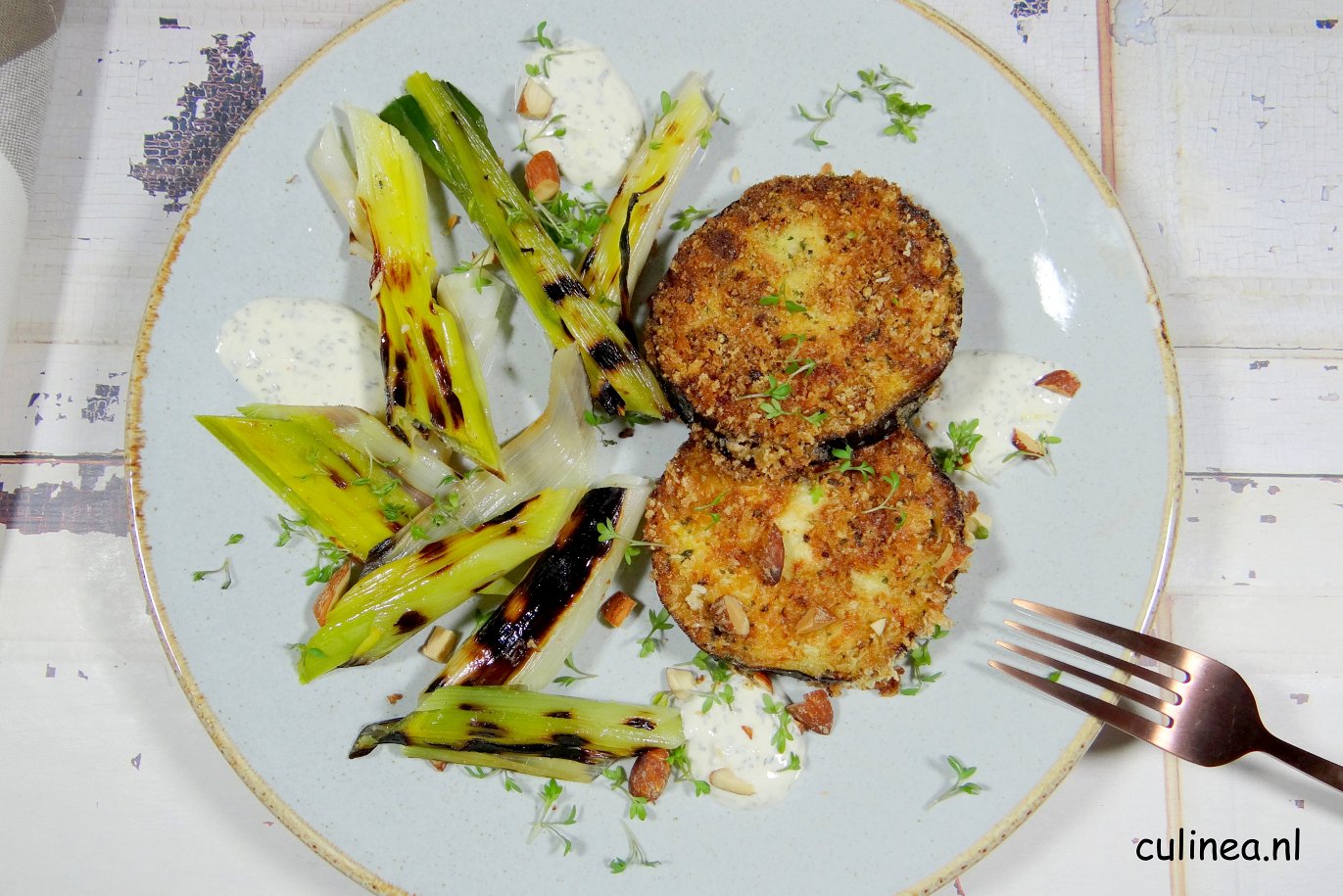 Aubergine Schnitzels met gegrilde Preistengels