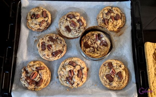Chocolate Chip Cookies met Pecannoten