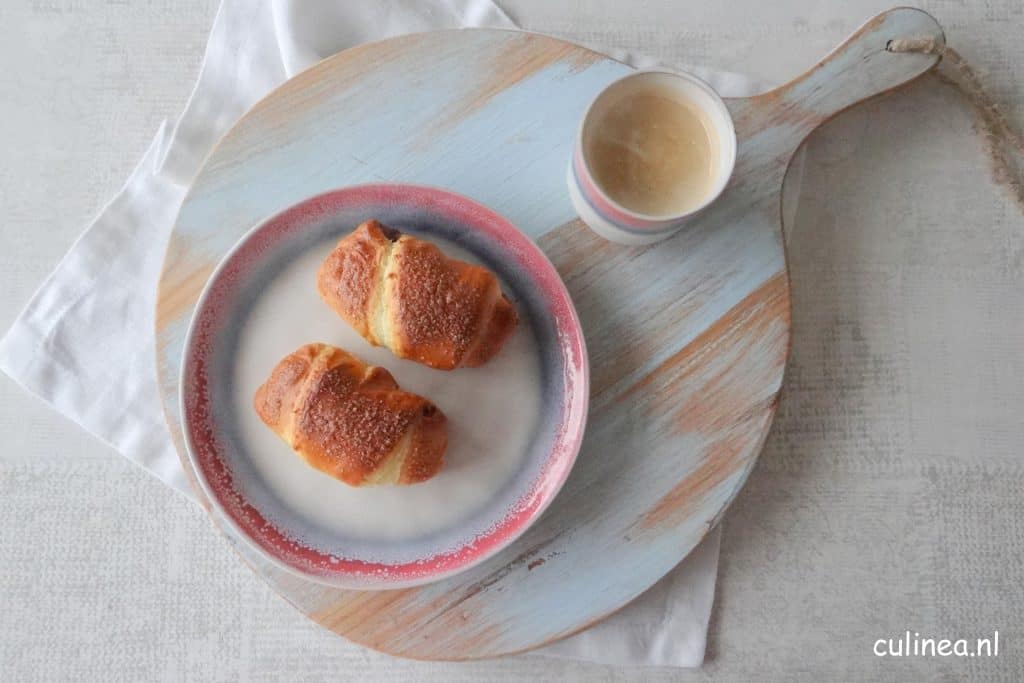 Zelf chocolade croissants maken