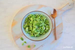 Spread van erwten, feta en munt