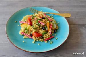 Lauwwarme parelcouscous salade met bietjes