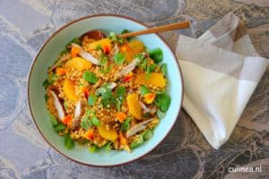 Oosterse Fregola pastasalade met 5-kruiden kip
