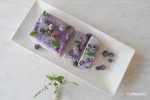 Blauwe bessen cheesecake parfait