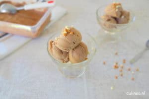 Homemade chocolade ijs zonder ijsmachine