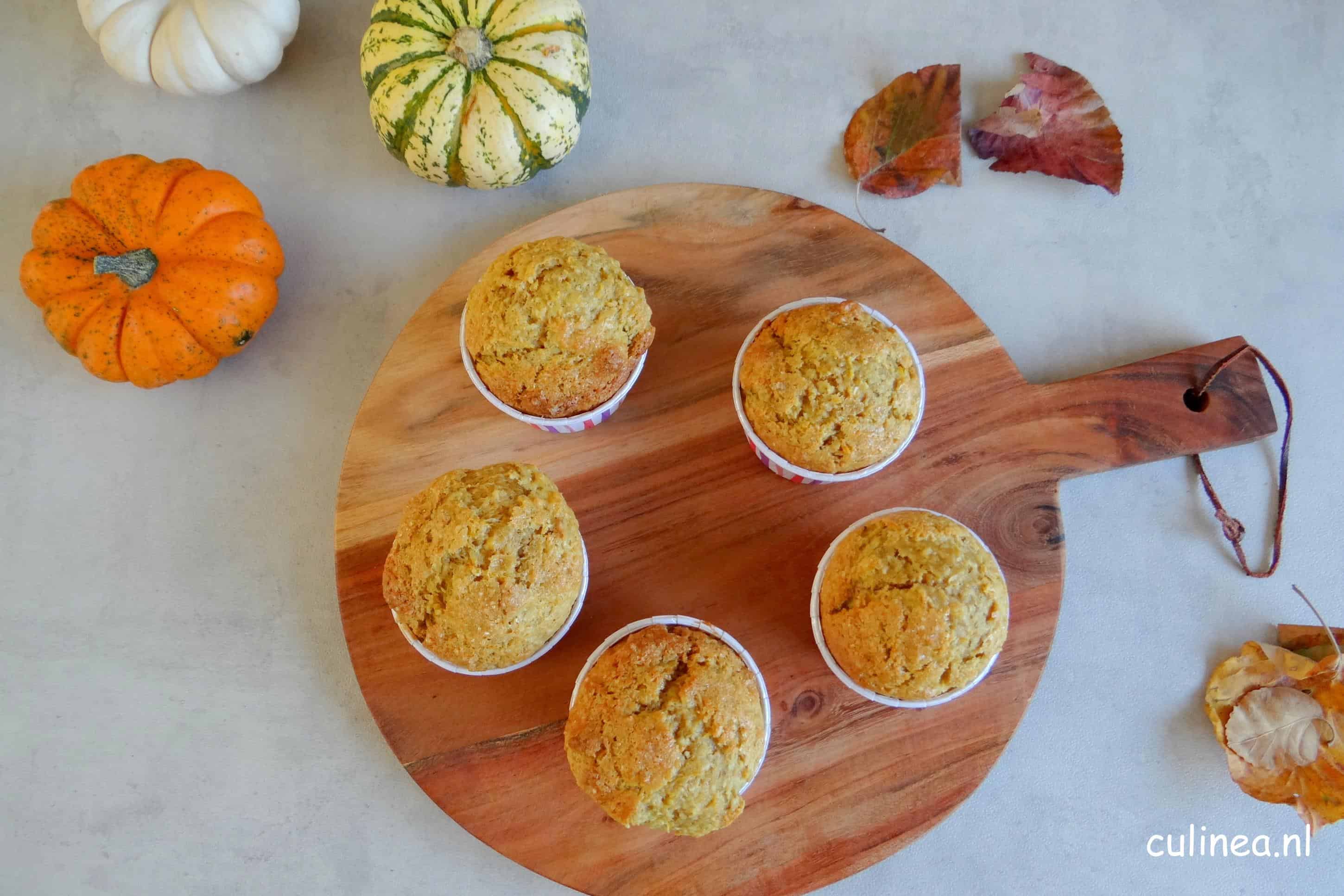Pompoenmuffins met kokos en walnoten