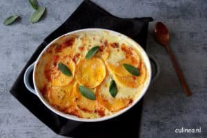 Romige pompoen gratin met salie