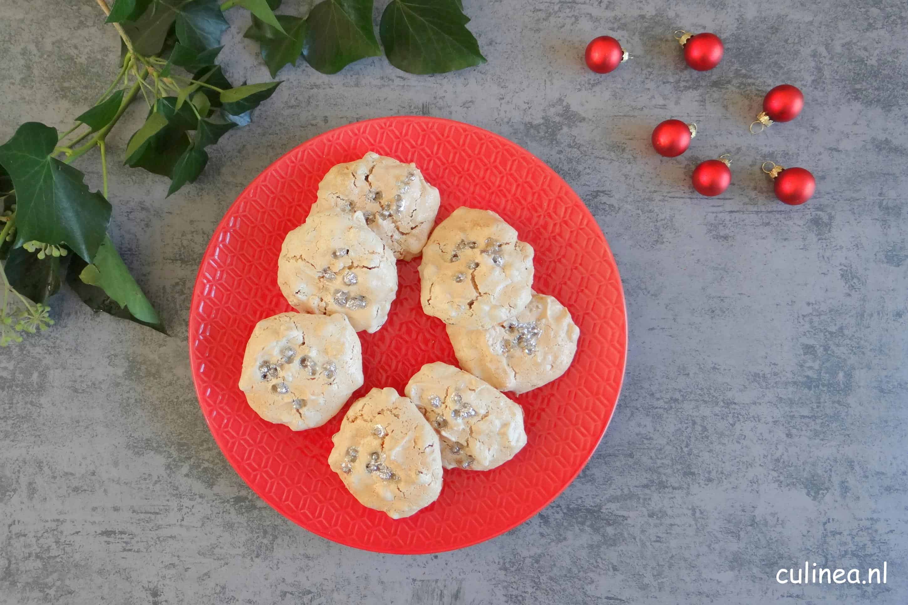 Schuimkoekjes met cranberries en pecannoten