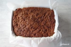 Zoete aardappel cake met topping