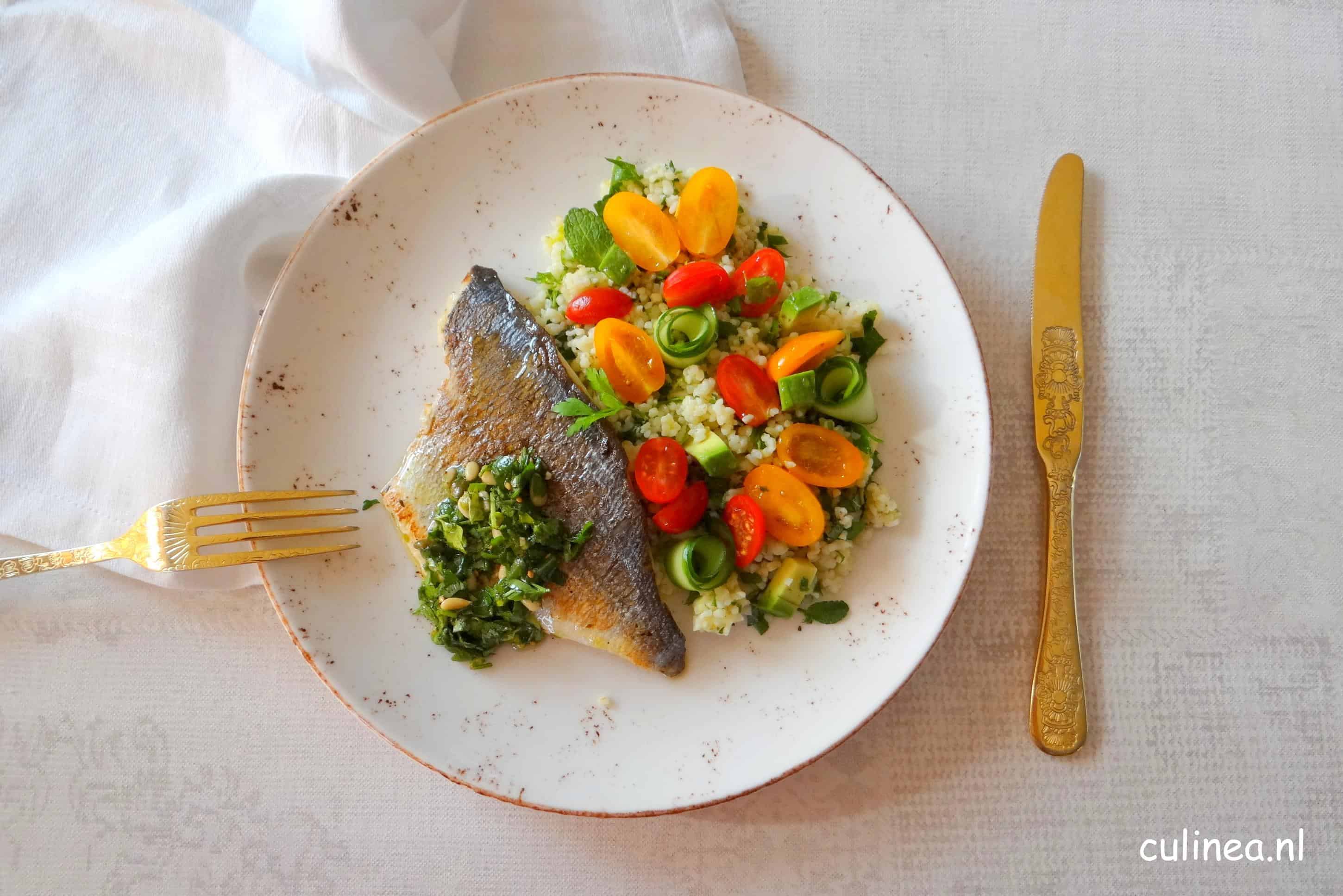 Dorade met za'atar kruiden salsa en bulgur