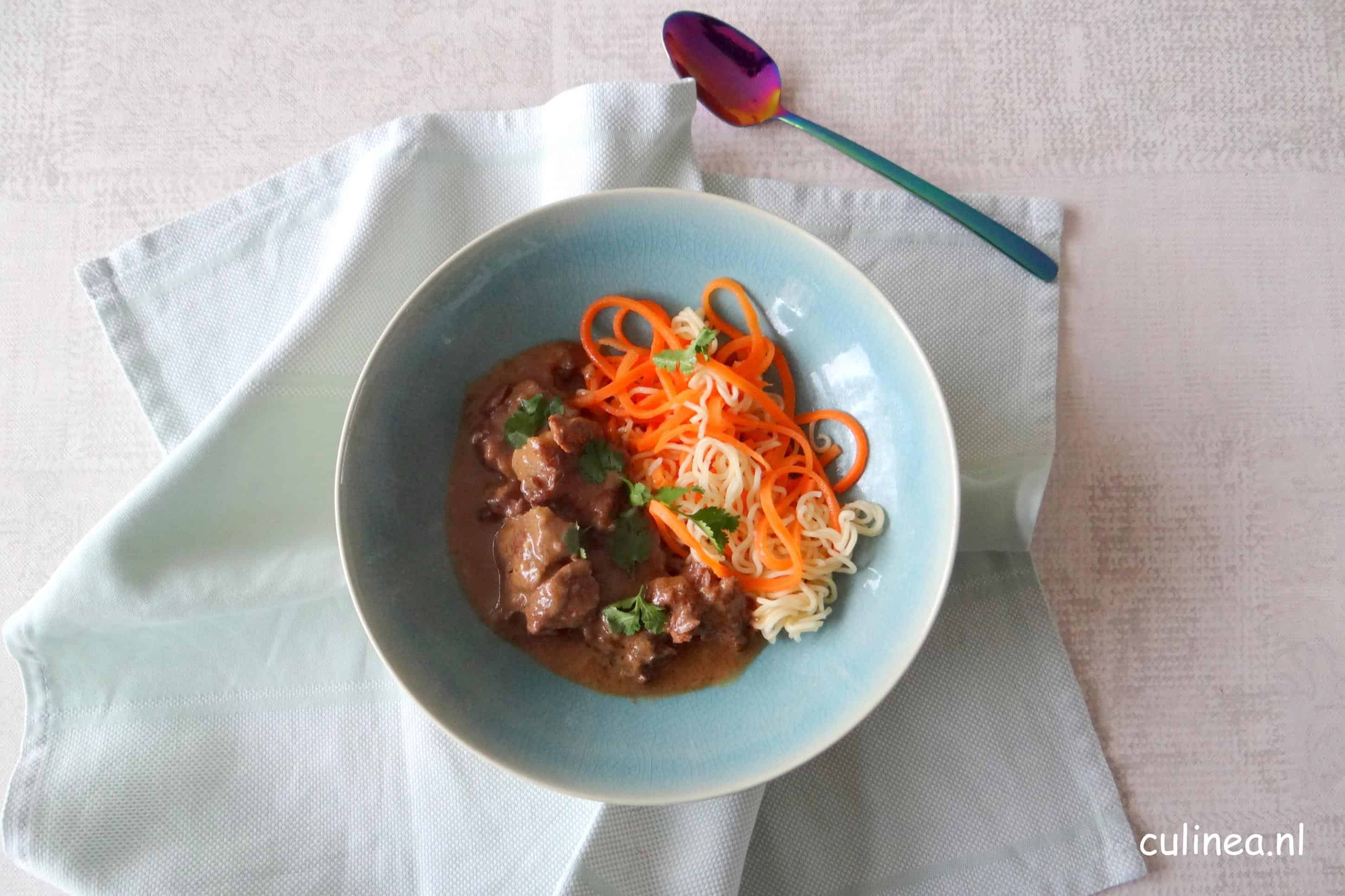 Rundvlees curry in kokosmelk