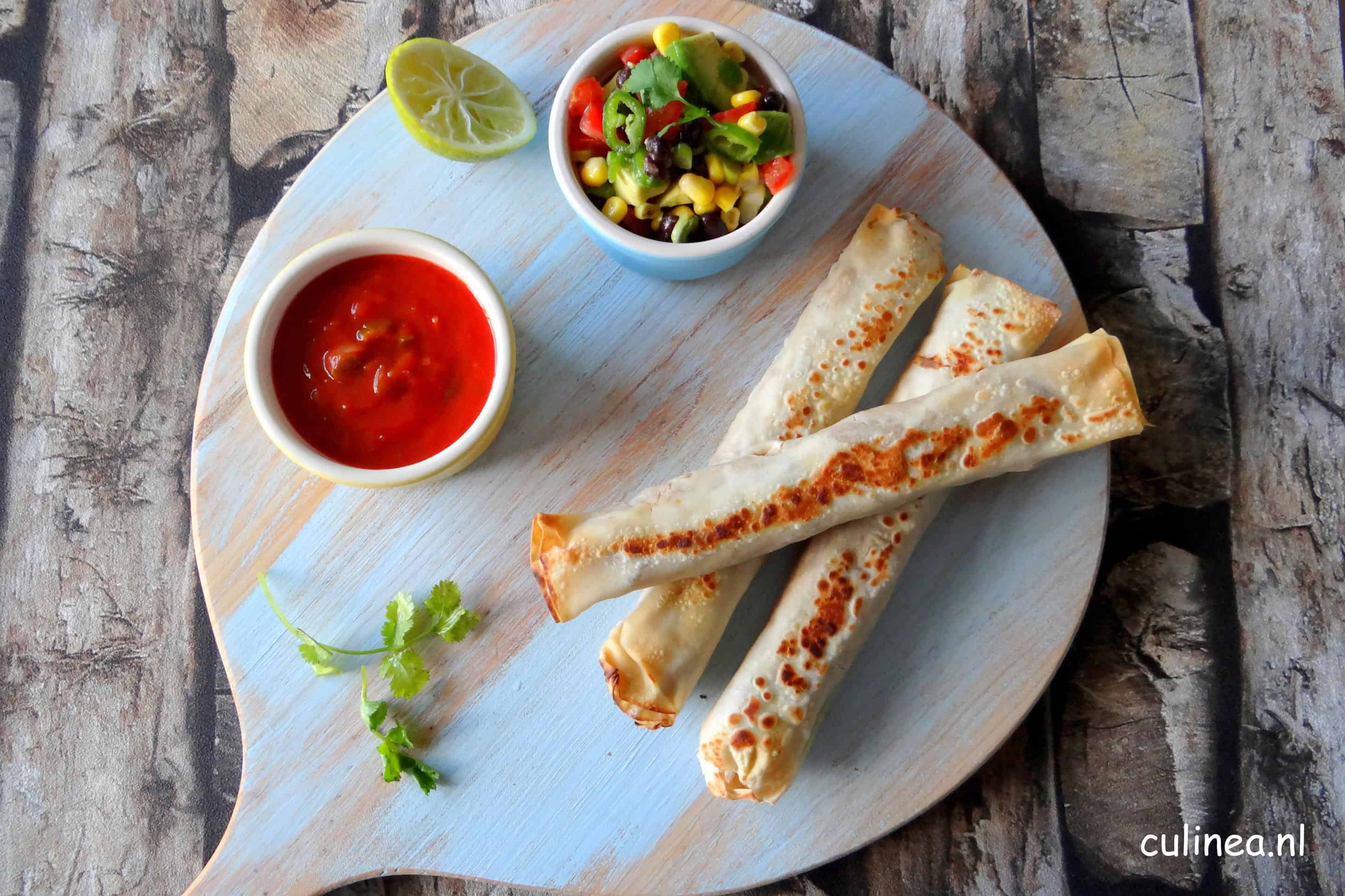 Filorolletjes gevuld met pulled pork