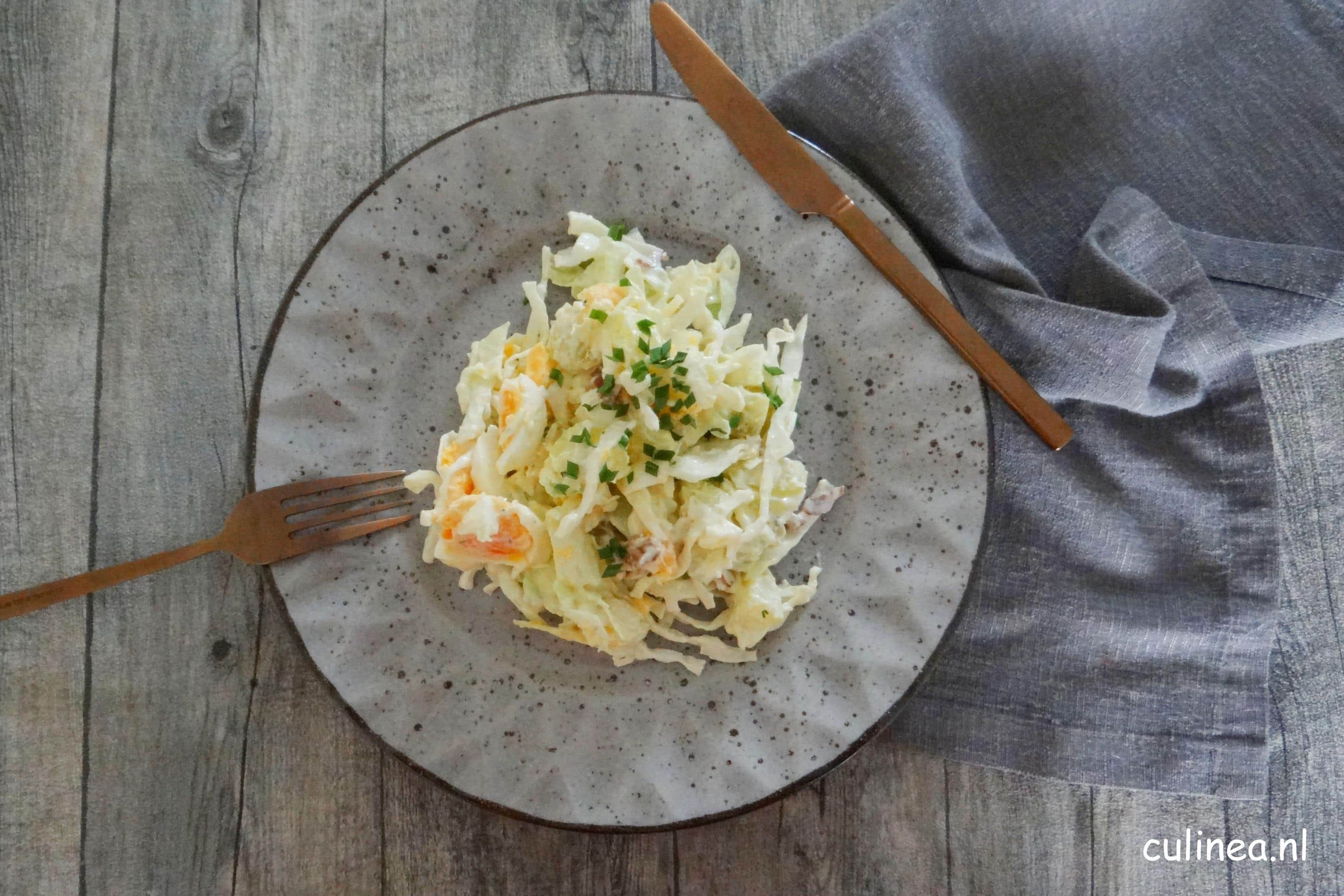 Aardappel koolsalade met ei en spekjes