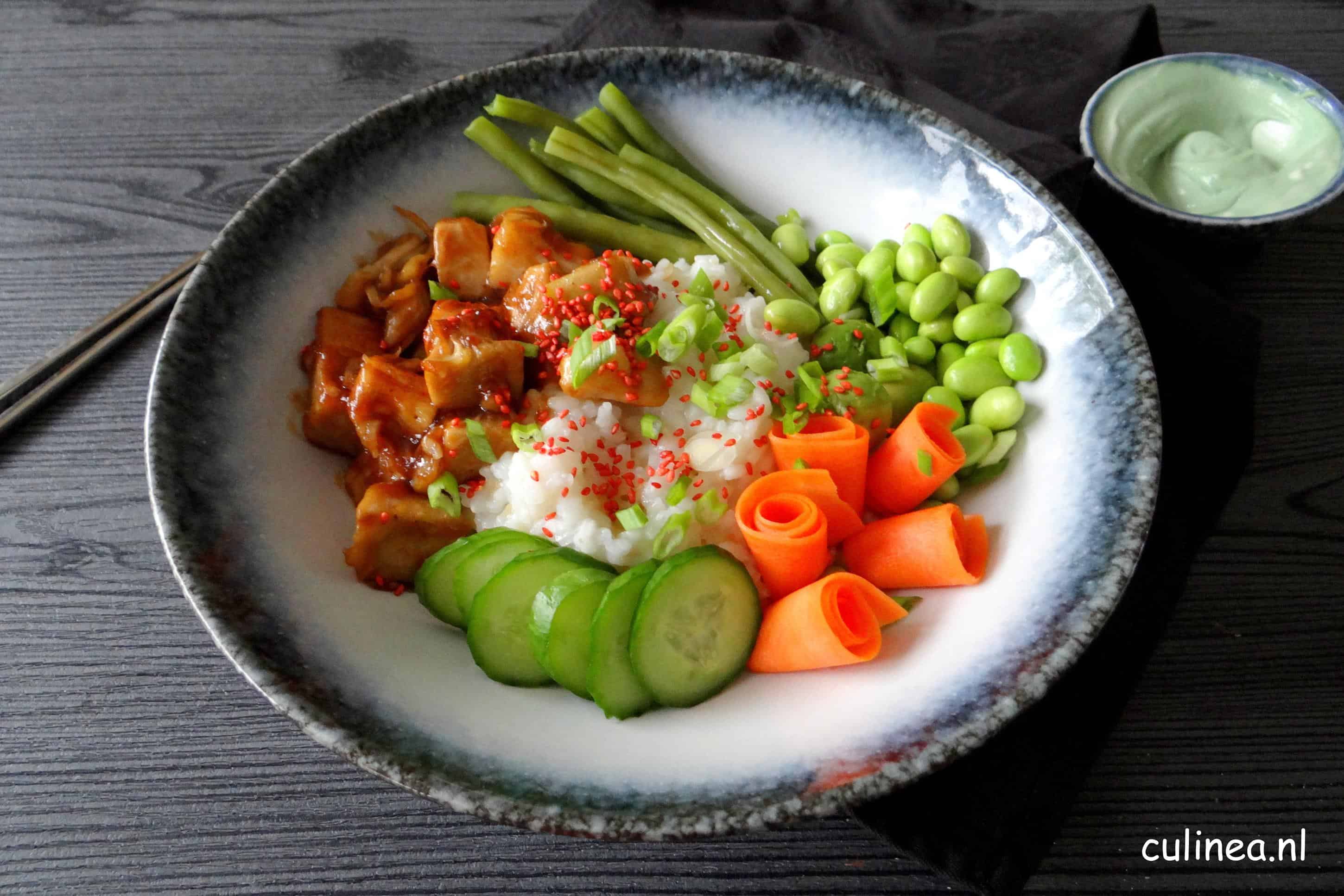 Teriyaki jackfruit sushibowl