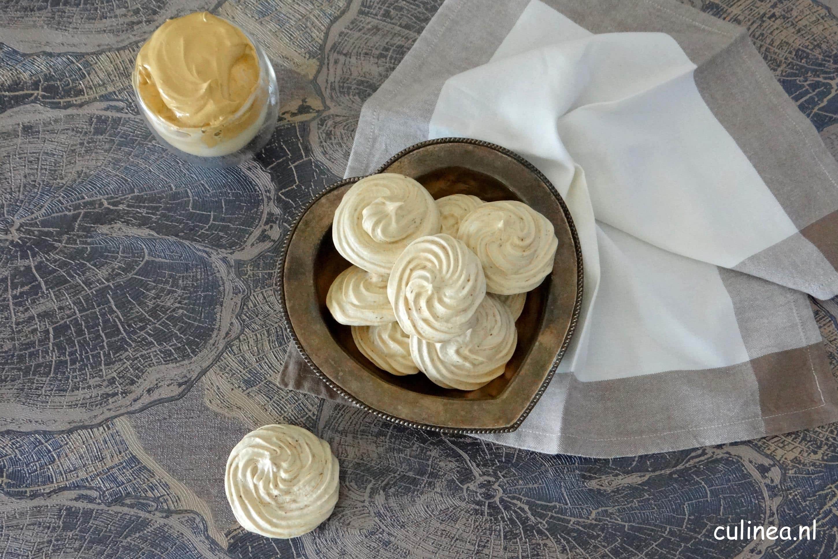Vegan meringues van aquafaba
