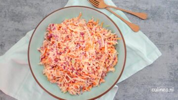 koolsalade met rammenas en appel