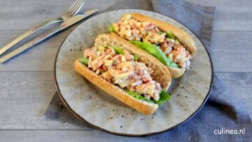 broodje met tonijnsalade