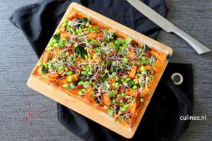 Aziatische pizza met tofu