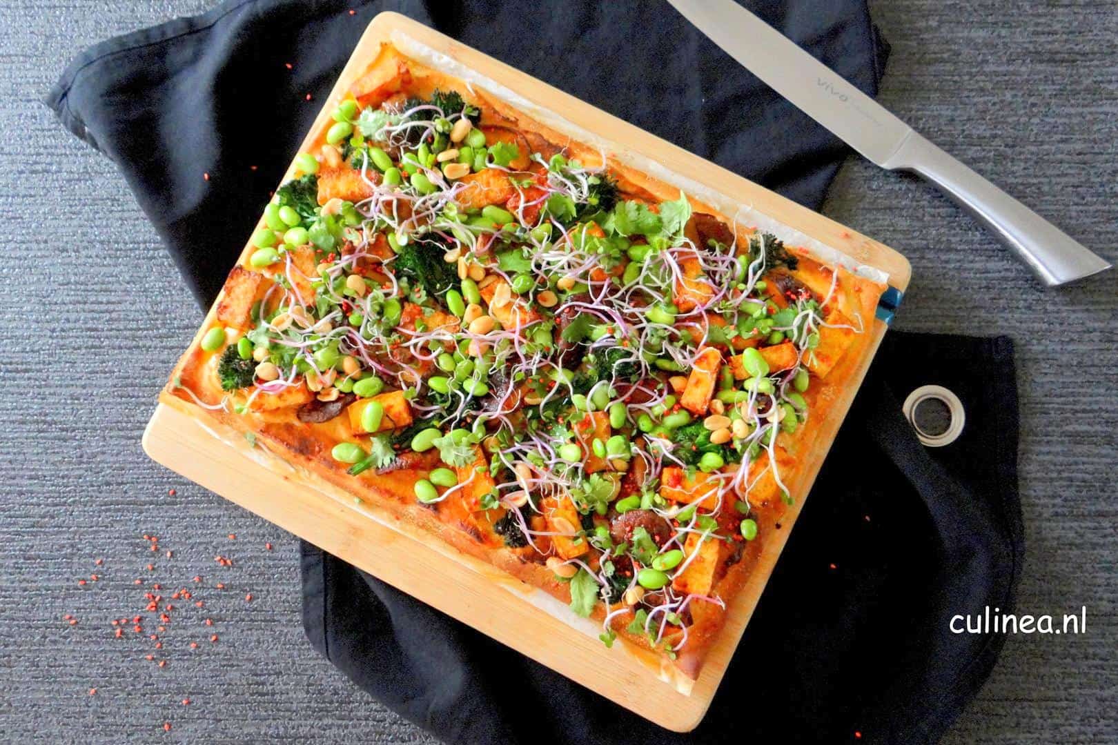 Aziatische pizza met tofu