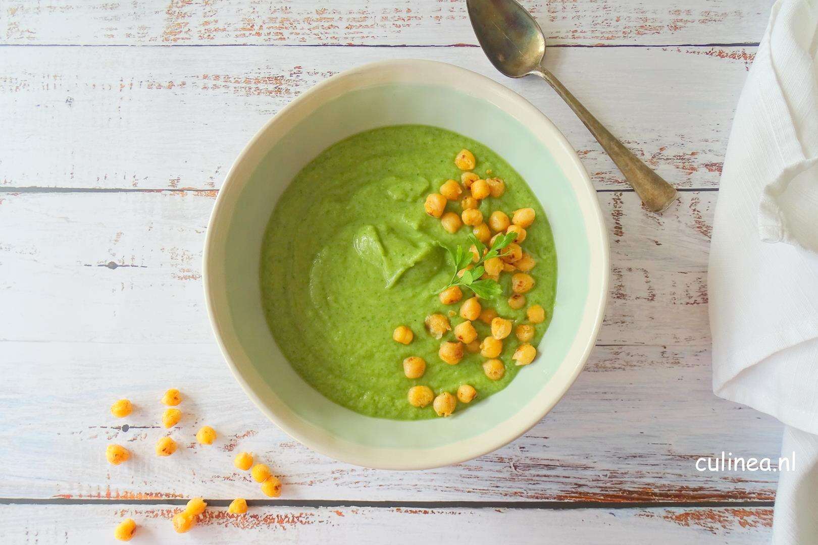 Broccoli en kikkererwtensoep