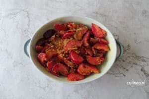 Cobbler met pruimen