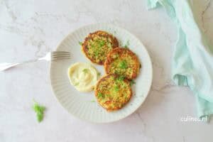 Courgetteburgers met citroenmayonaise