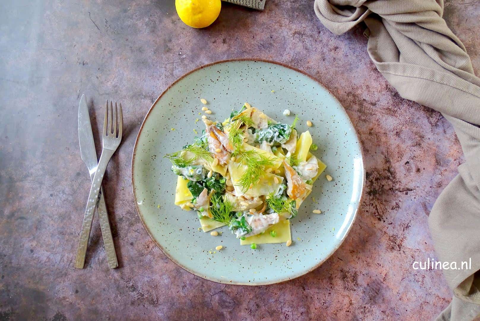 Pasta met makreel, artisjok en spinazie