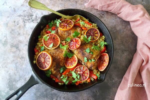 Cajun kippendijen met orzo