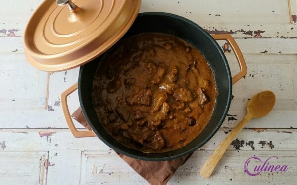Pittig runderstoof met kokosmelk