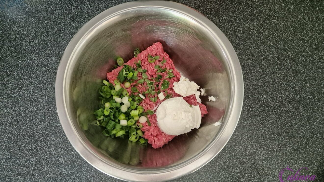 Beefburger met cottage cheese