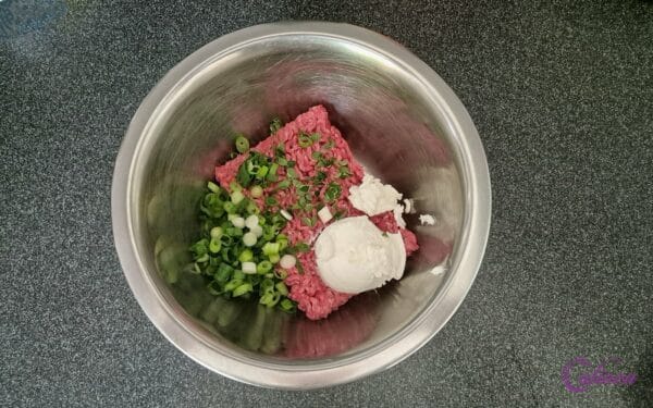 Beefburger met cottage cheese