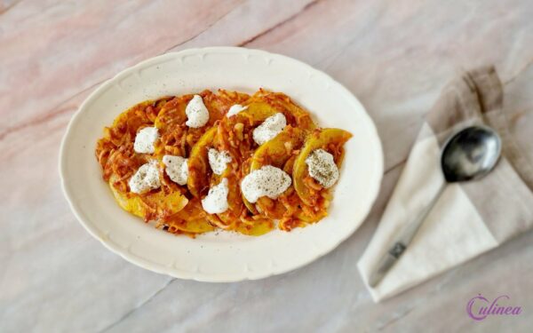 Sinkonta ovenschotel met pompoen en uien