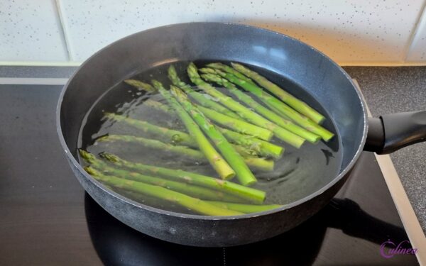 Groene asperges koken