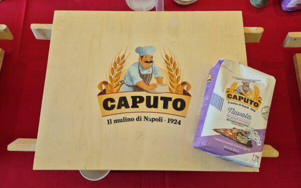 Italiaanse Tomaten in Blik en Tipo 00 Meel