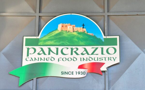 Italiaanse Tomaten in Blik en Tipo 00 Meel