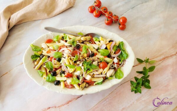 De Lekkerste Pastasalades: Creatieve Recepten voor Elk Seizoen