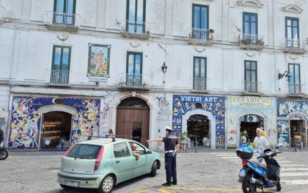 Van Napels tot Ischia: een onvergetelijke reis langs de Amalfikust