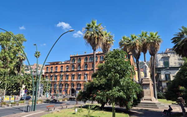 Van Napels tot Ischia: een onvergetelijke reis langs de Amalfikust