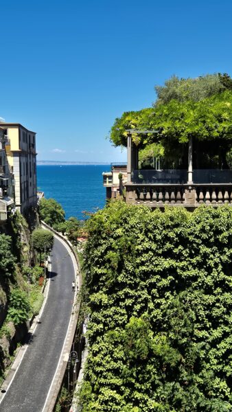 Van Napels tot Ischia: een onvergetelijke reis langs de Amalfikust