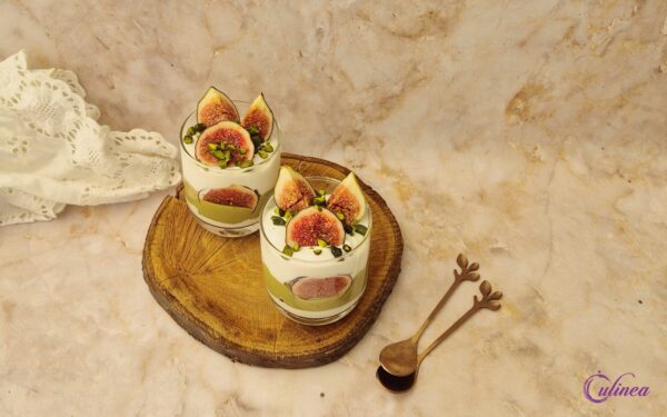 Yoghurt met Vijgen en Knapperige Pistachenoten