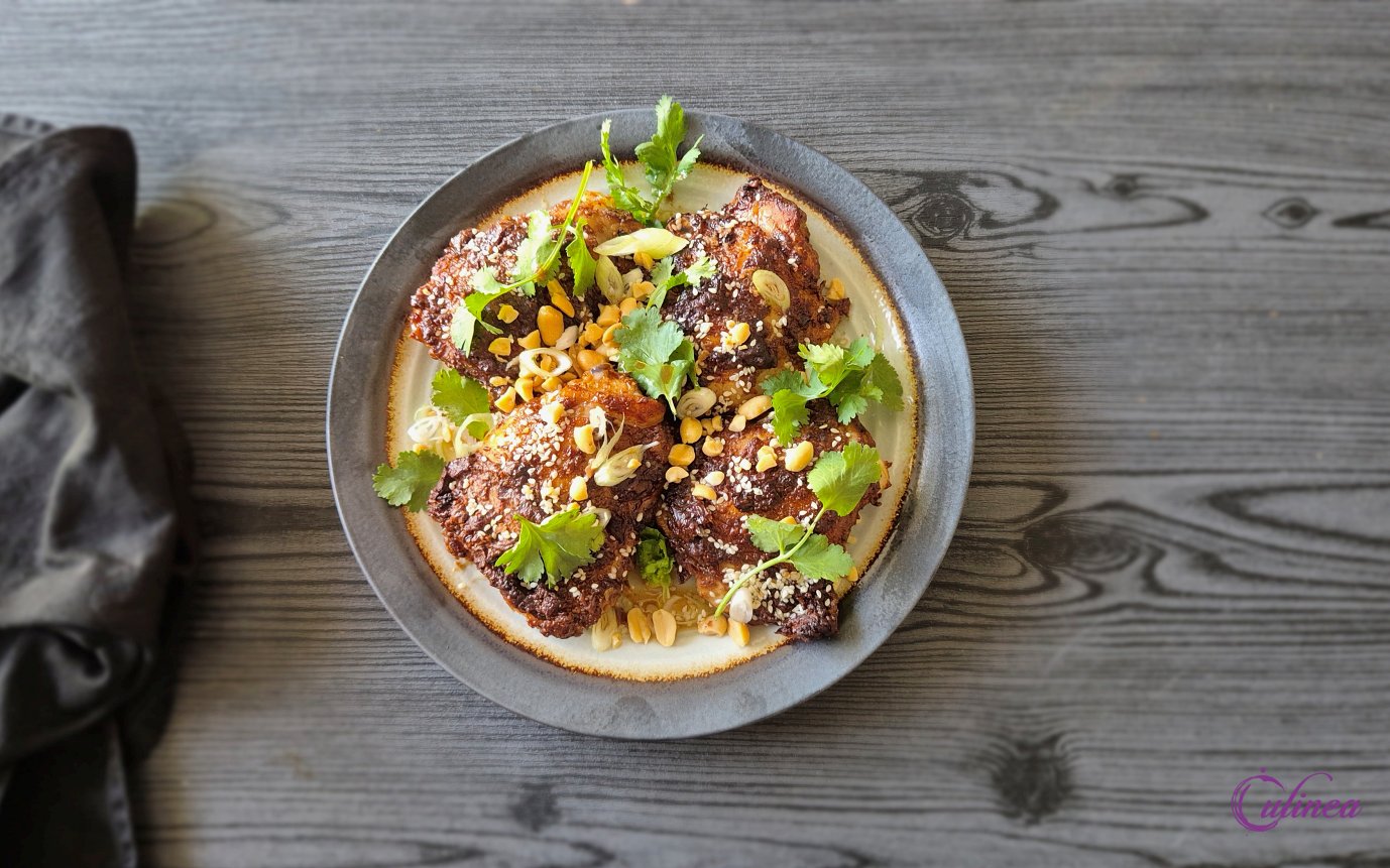 Pittige Pinda Kippendijen – Heerlijk Oosters