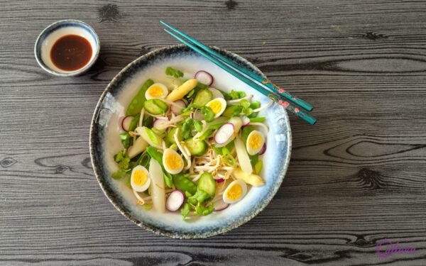 Aziatische Aspergesalade