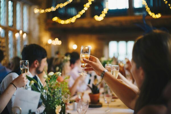 Dinnerparty? Van het organiseren tot het kiezen van de juiste outfit.