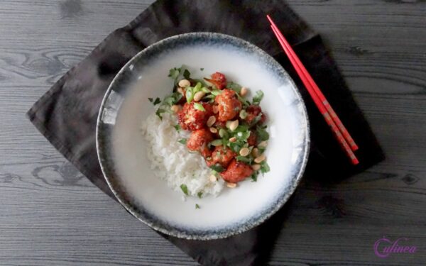 Gochujang Bloemkoolroosjes met Rijst