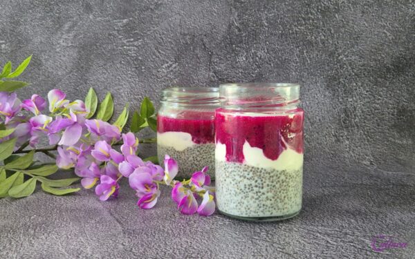Kokos Chia Smoothie met Red Dragonfruit