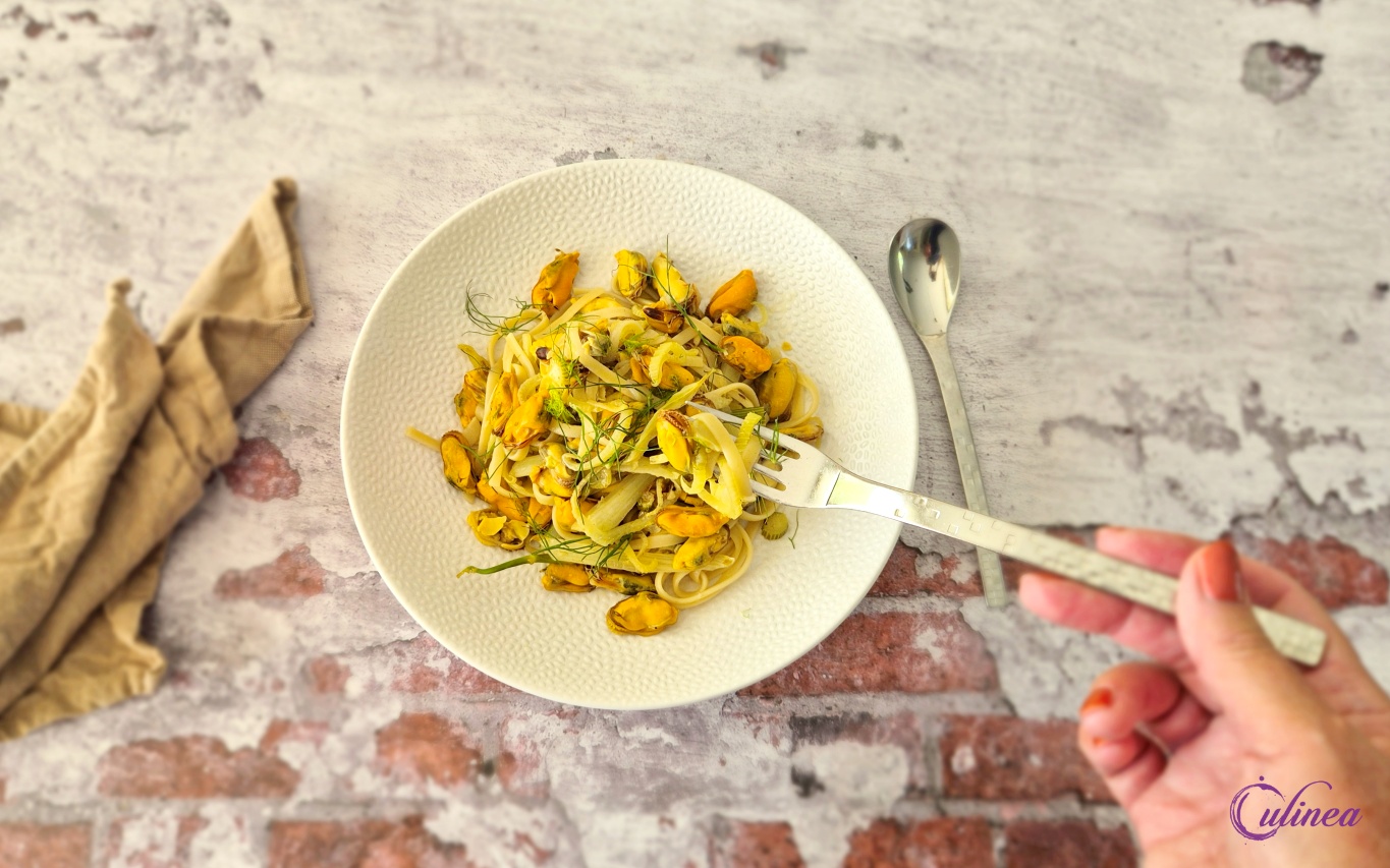 Pasta met Venkel, Mosselen en Knoflook