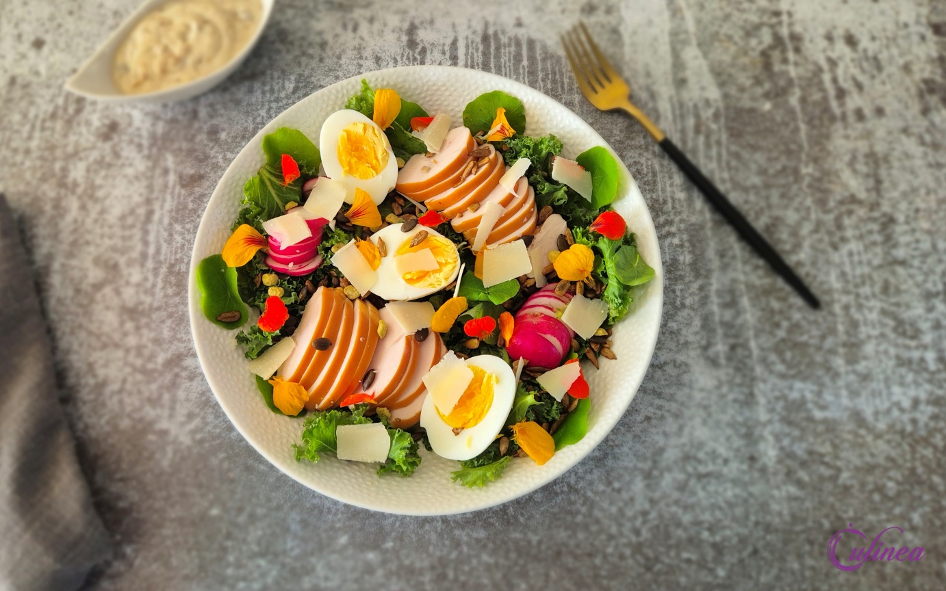 Boerenkoolsalade met gerookte Kipfilet